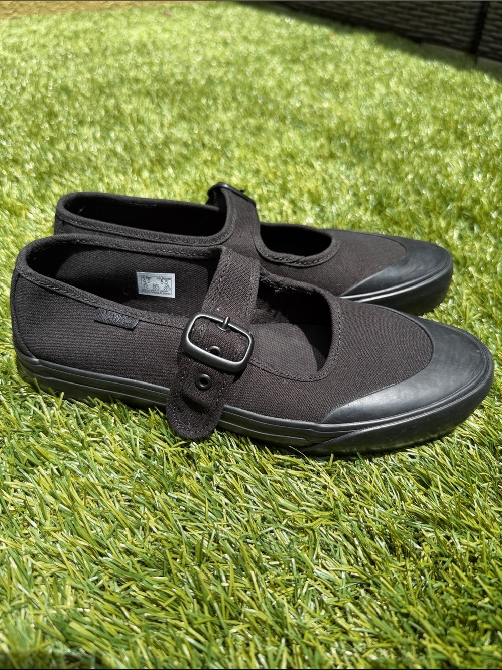 Vans Mary Jane Style Flats – Women’s Size 5.5 – Black